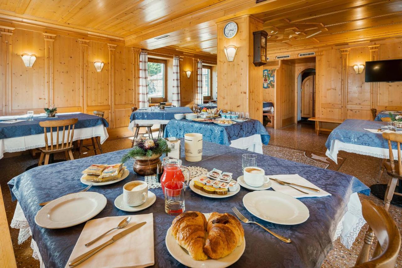 Locanda Montana San Vito di Cadore Kültér fotó